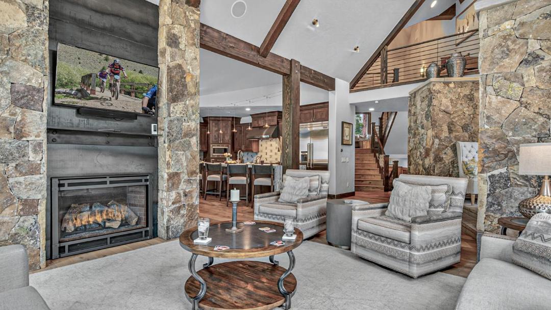 Photo of Others in Boulder Ridge
