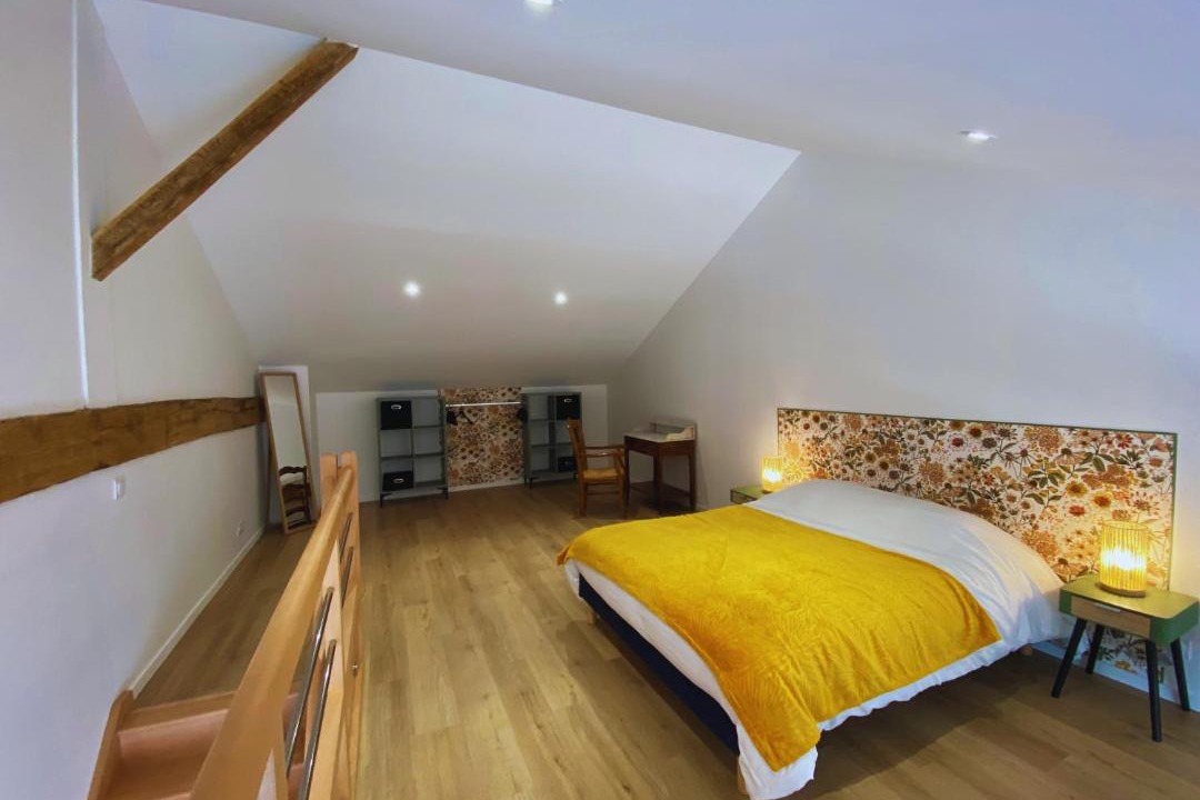 Photo of Bedroom in Lusignan