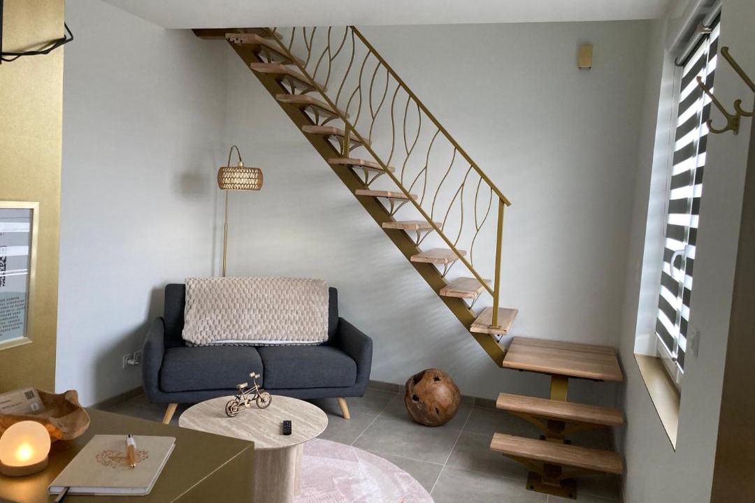 Photo of Others in Rux