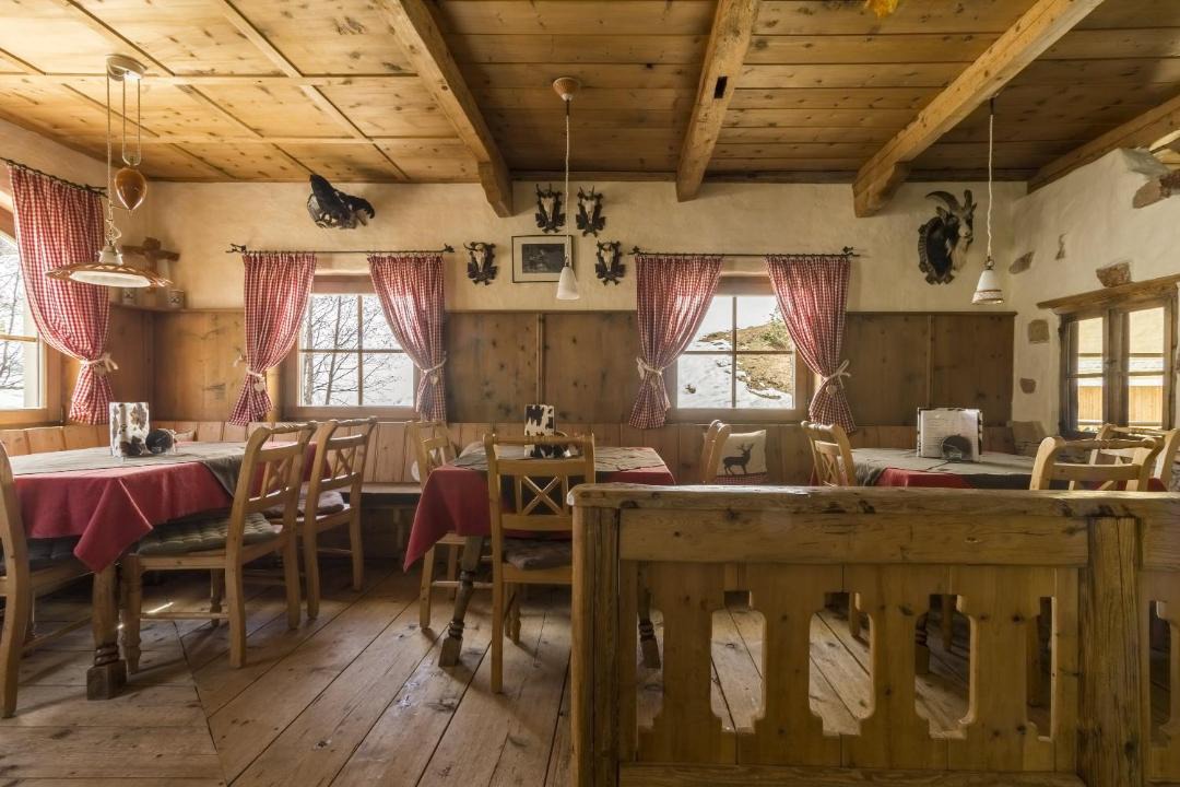 Photo of Others in Ravaisch