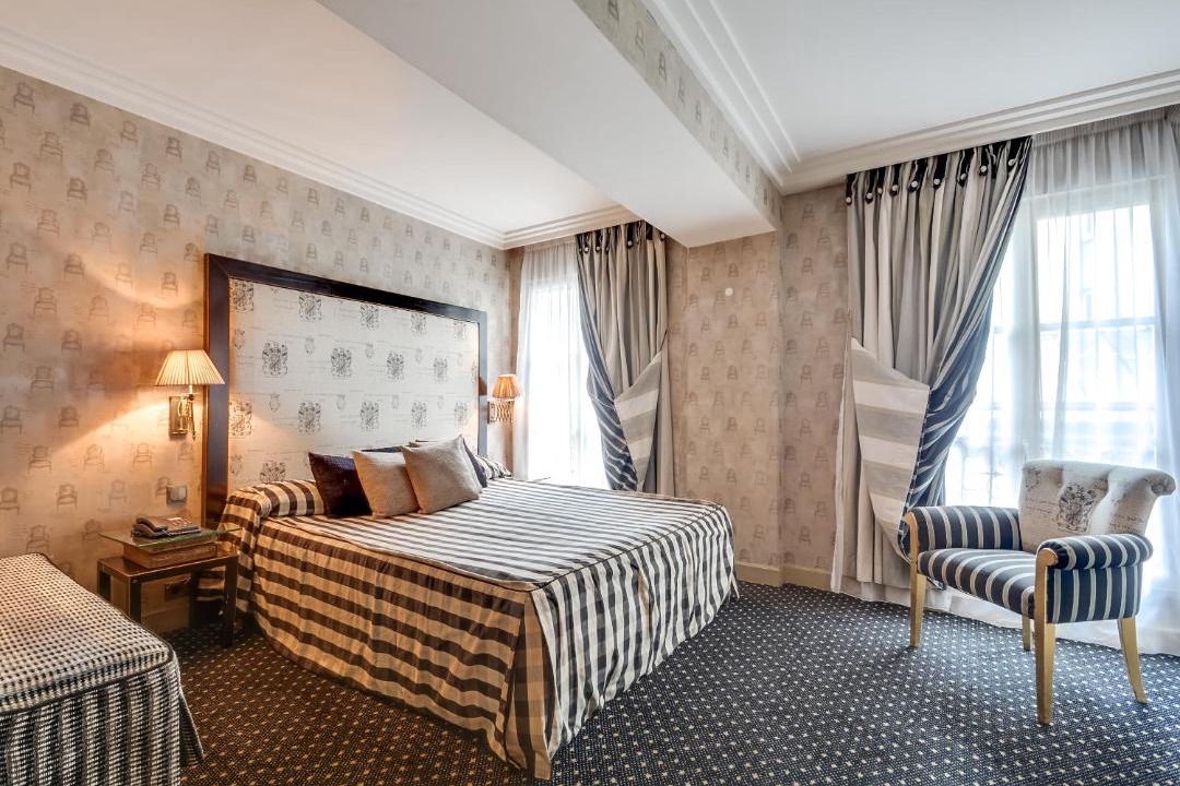 Photo of Bedroom in Quartier de la Salpetriere
