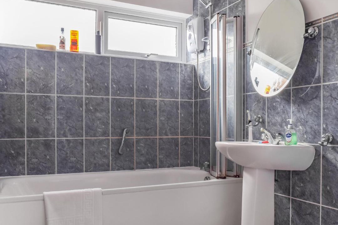 Photo of Bathroom in Kenilworth