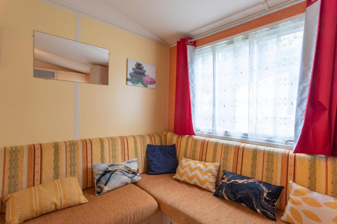 Photo of Others in Ascarat