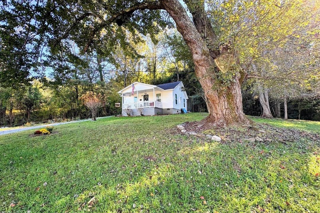 Photo of Others in Hendersonville