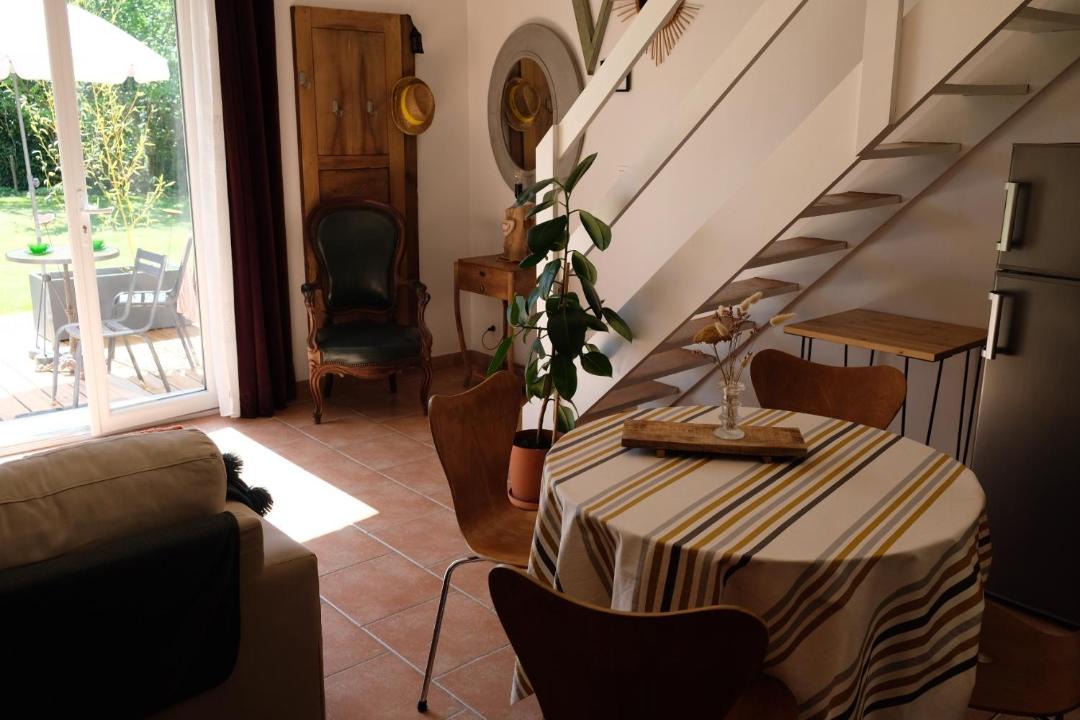 Photo of Others in Etauliers