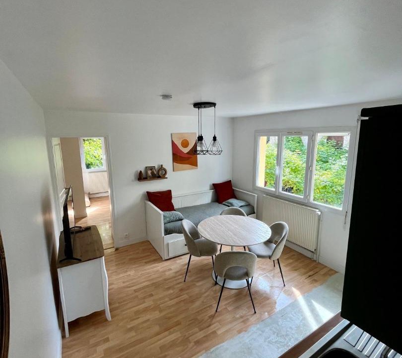 Photo of Others in Montferrat