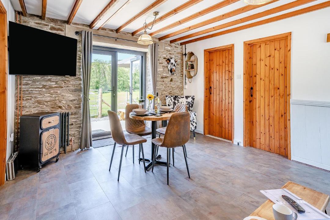 Photo of Others in Cribyn