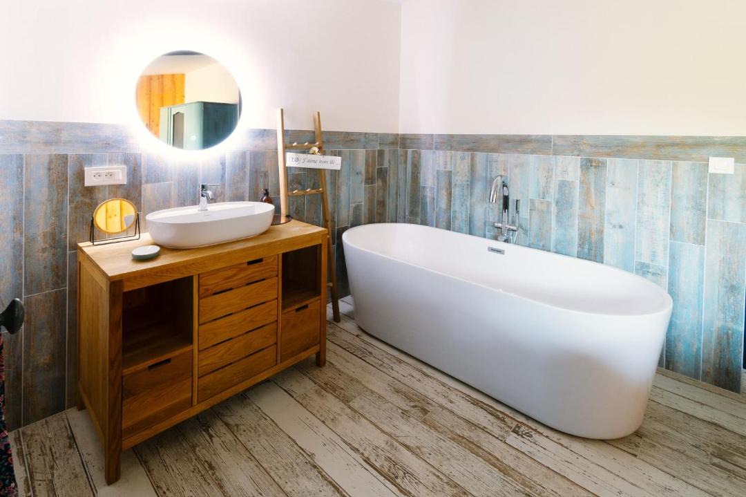 Photo of Bathroom in Le Grand-Village-Plage