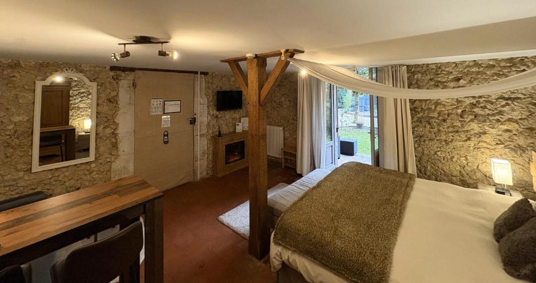 Photo of Others in Roquefort