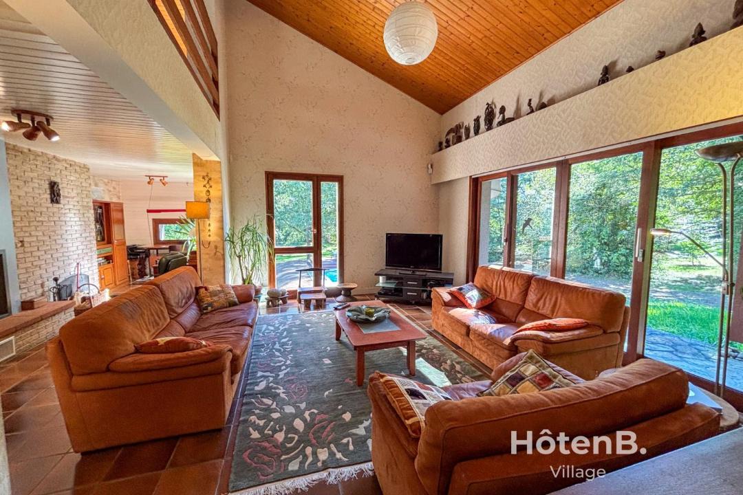 Photo of Others in Feytiat