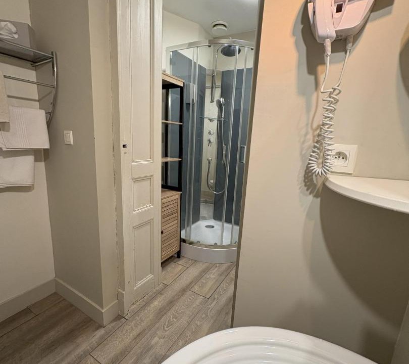 Photo of Others in Roquefort