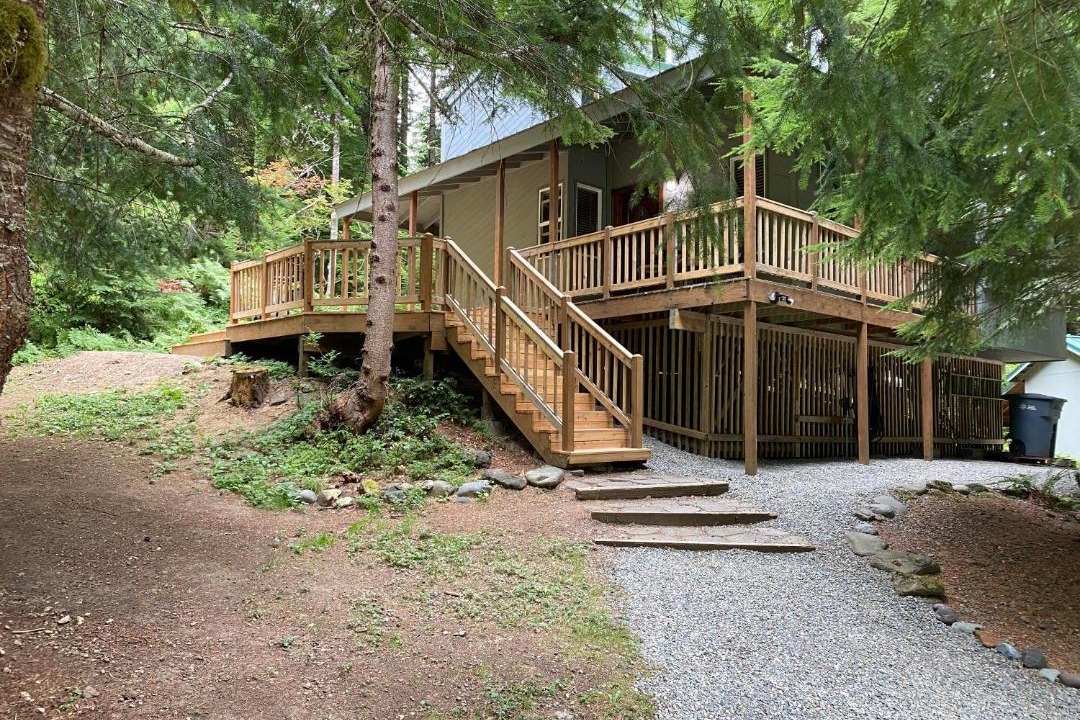 Photo of Others in Enumclaw