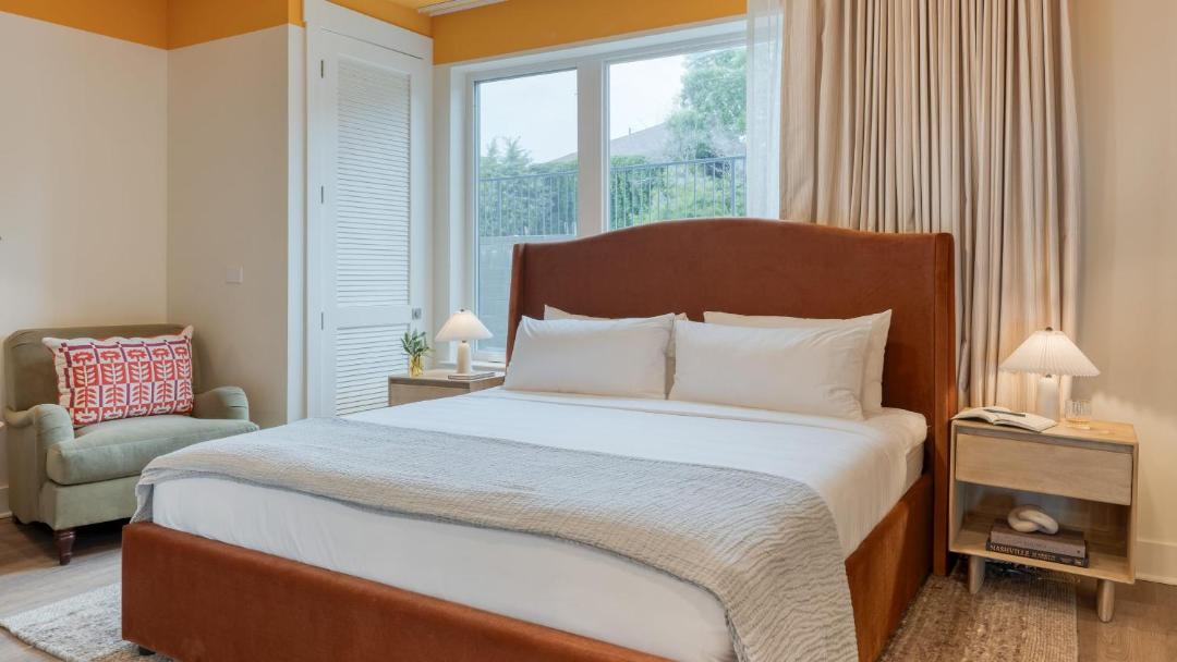Photo of Bedroom in 12 South