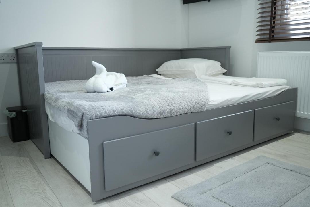 Photo of Others in Enfield