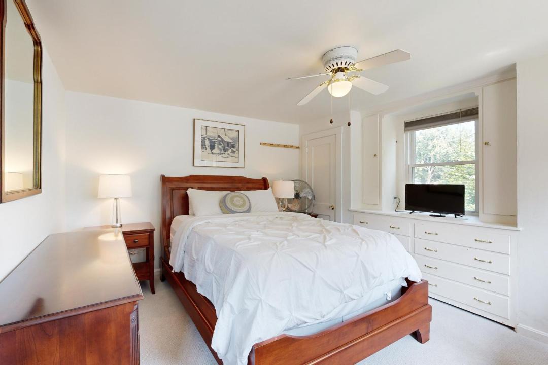 Photo of Bedroom in Proctorsville