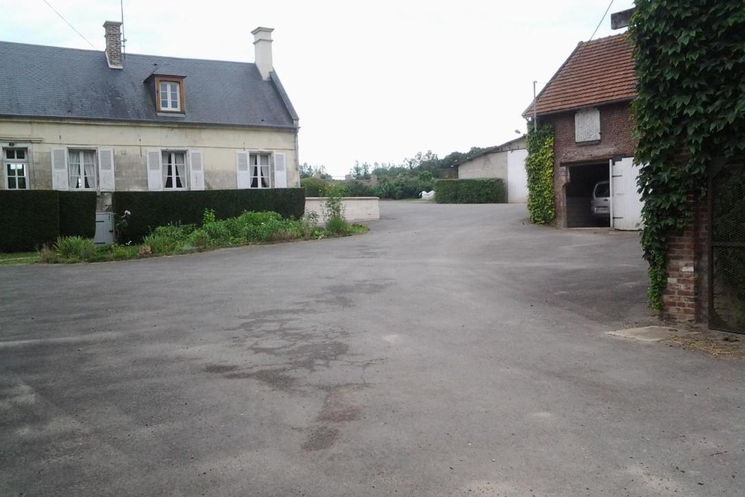 Photo of Others in Pontoise-les-Noyon