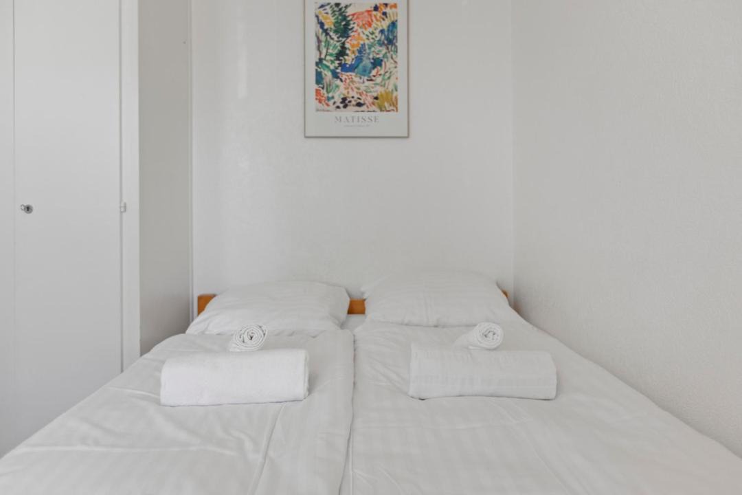Photo of Bedroom in Noes