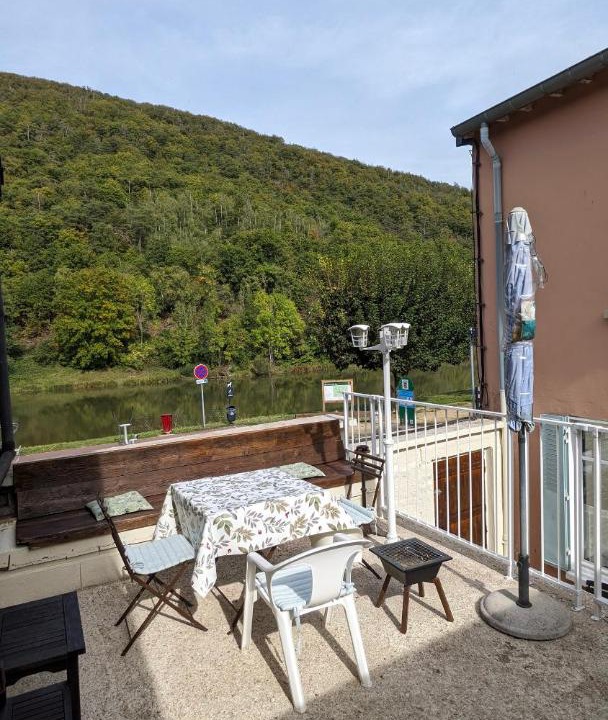 Photo of Others in Revin