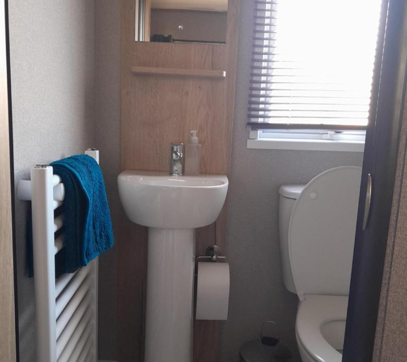 Photo of Bathroom in Boat of Garten