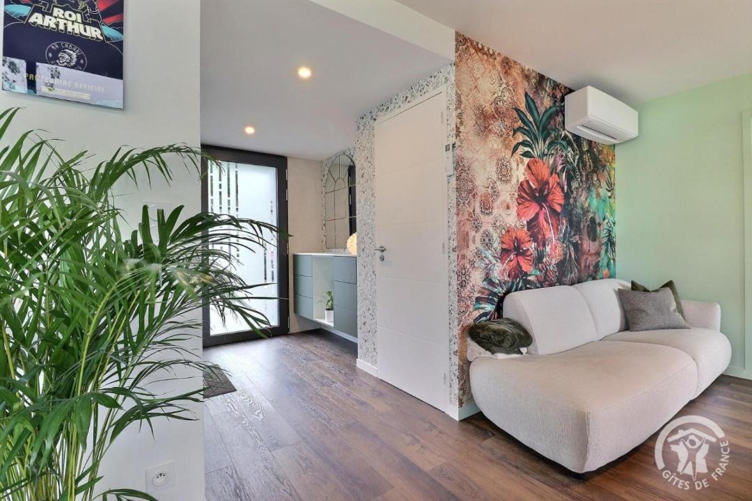 Photo of Others in Gosne