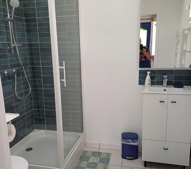 Photo of Bathroom in Fontenay