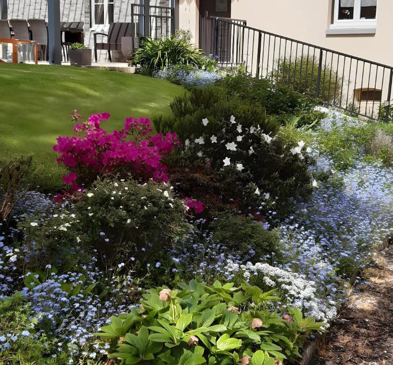 Photo of Others in Fontenay