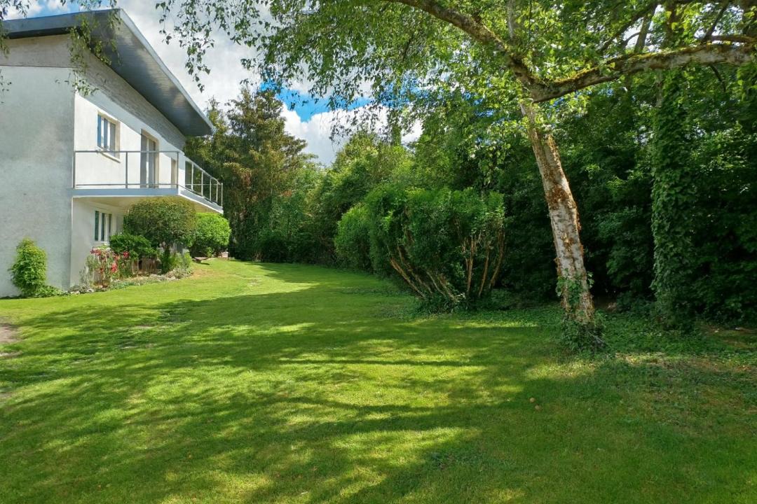 Photo of Others in Bayon