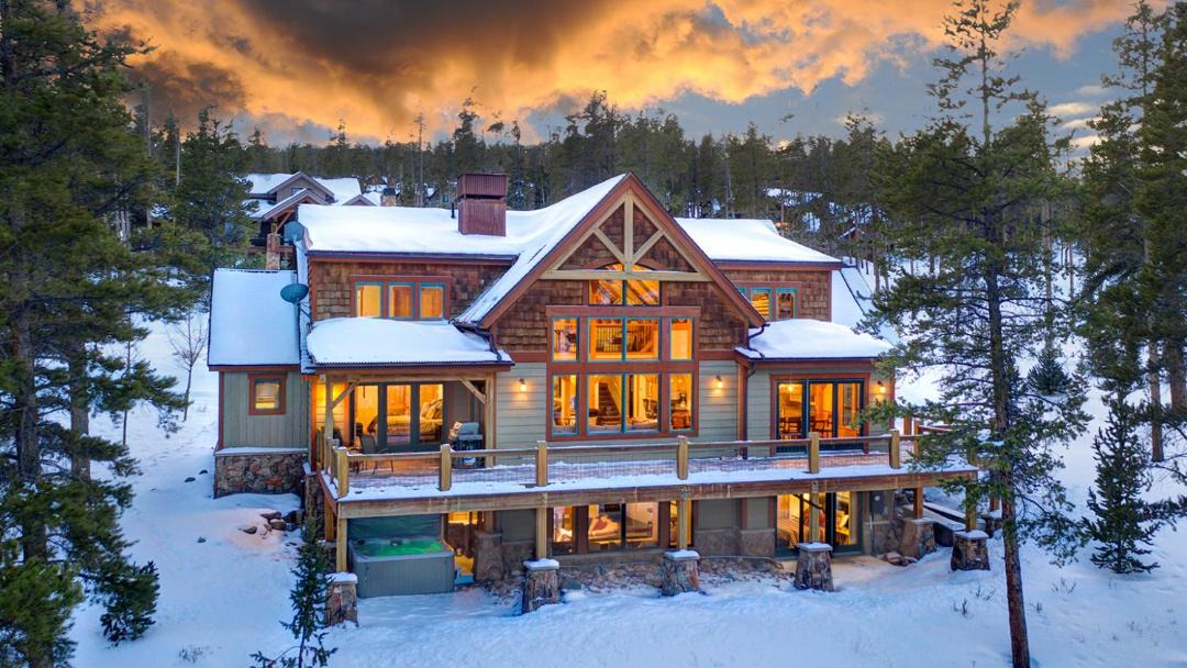 Photo of Others in The Highlands