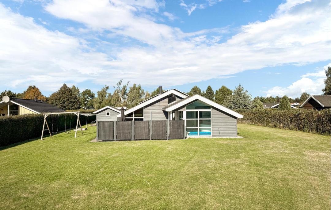 Photo of Others in Hasmark Strand