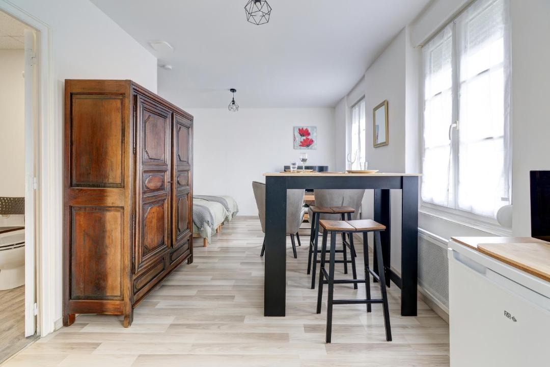 Photo of Others in Saint-Gobain