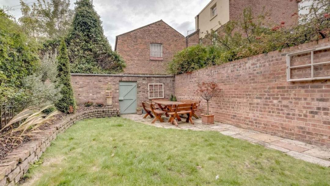 Photo of Others in Georgian Quarter