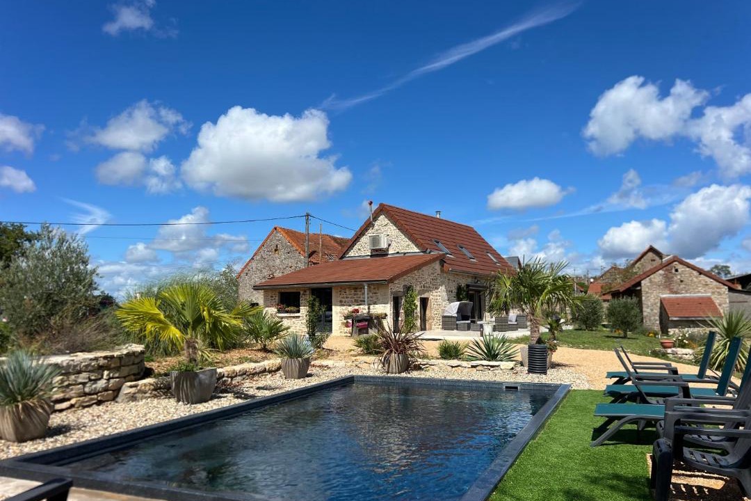 Photo of Others in Morey