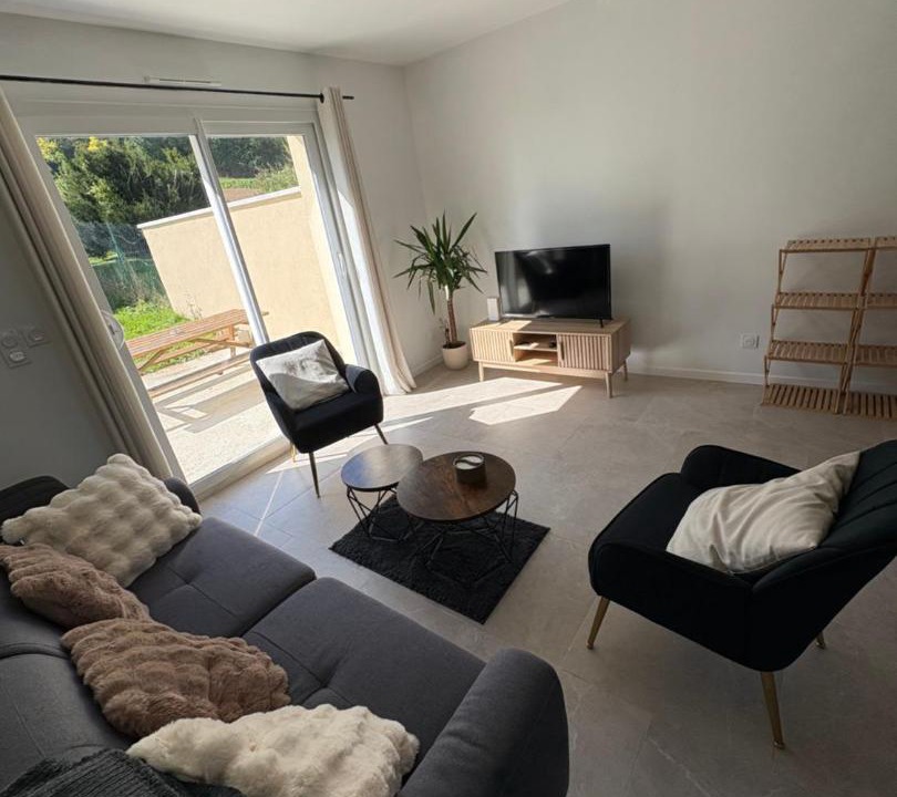 Photo of Others in Saint-Aubin