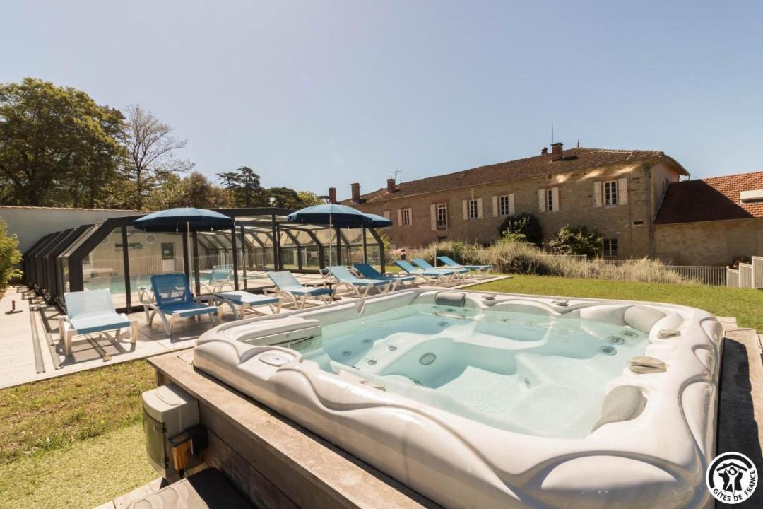 Photo of Others in Saint-Felix-Lauragais