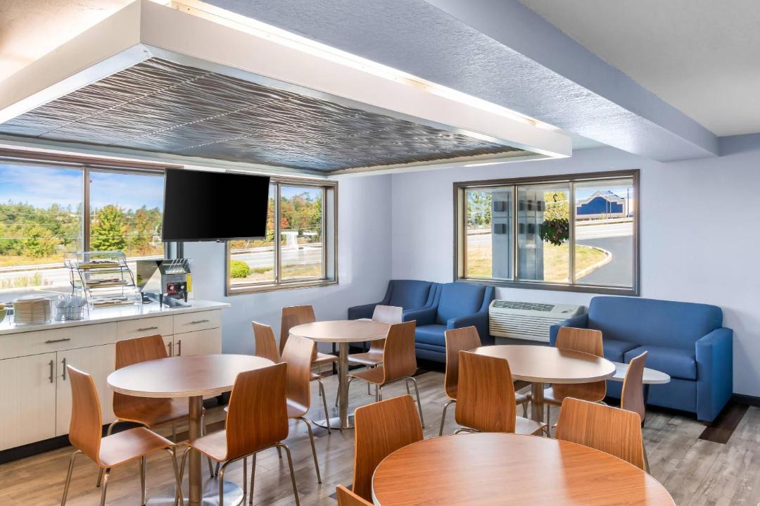 Photo of Others in Johnstown