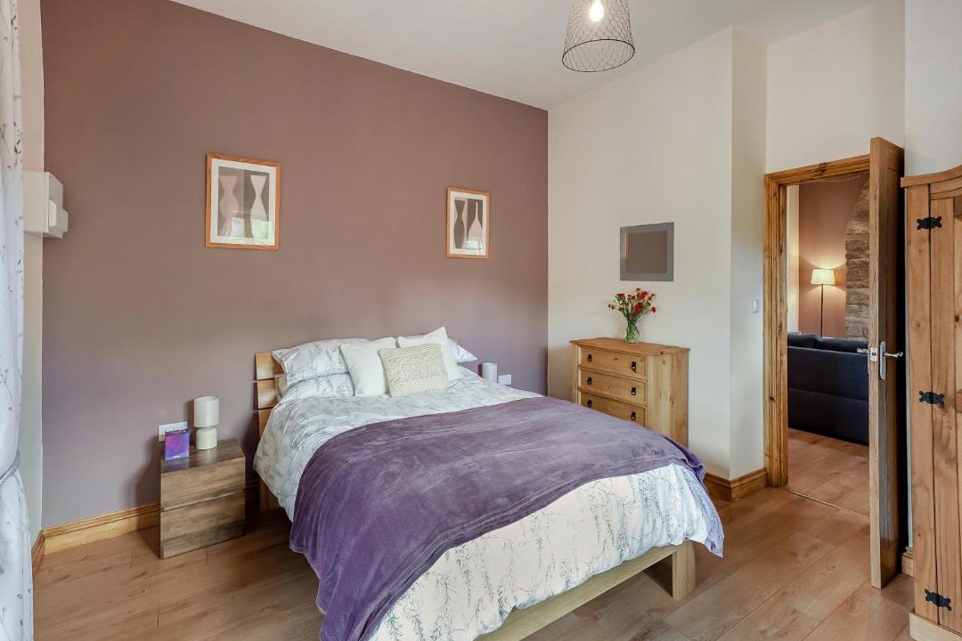 Photo of Others in Earlswood