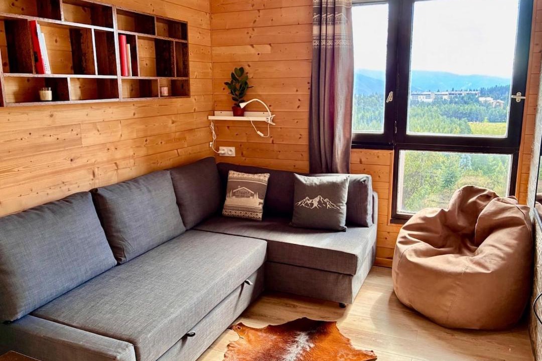 Photo of Livingroom in Pyrenees 2000
