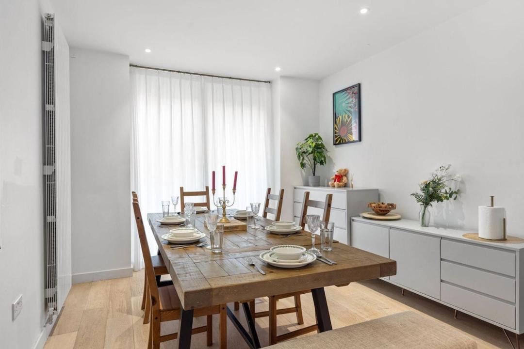 Photo of Others in Docklands