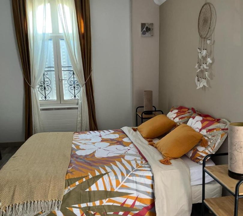 Photo of Bedroom in Montbazon