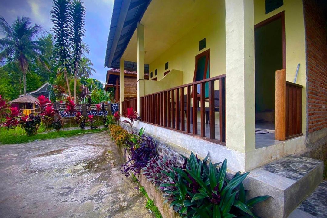 Photo of Others in Tetebatu
