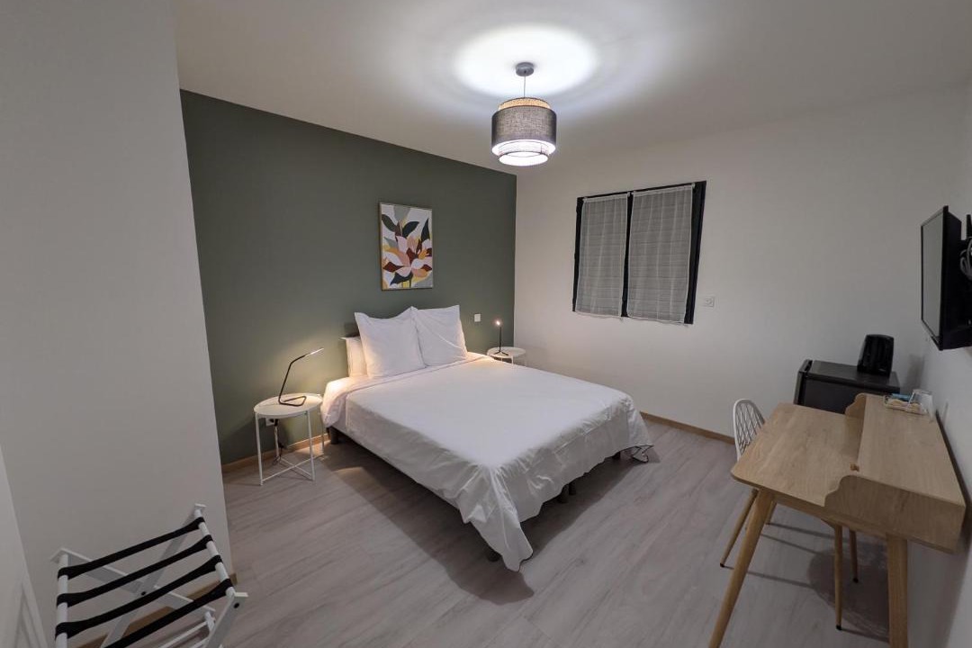 Photo of Others in Marquefave