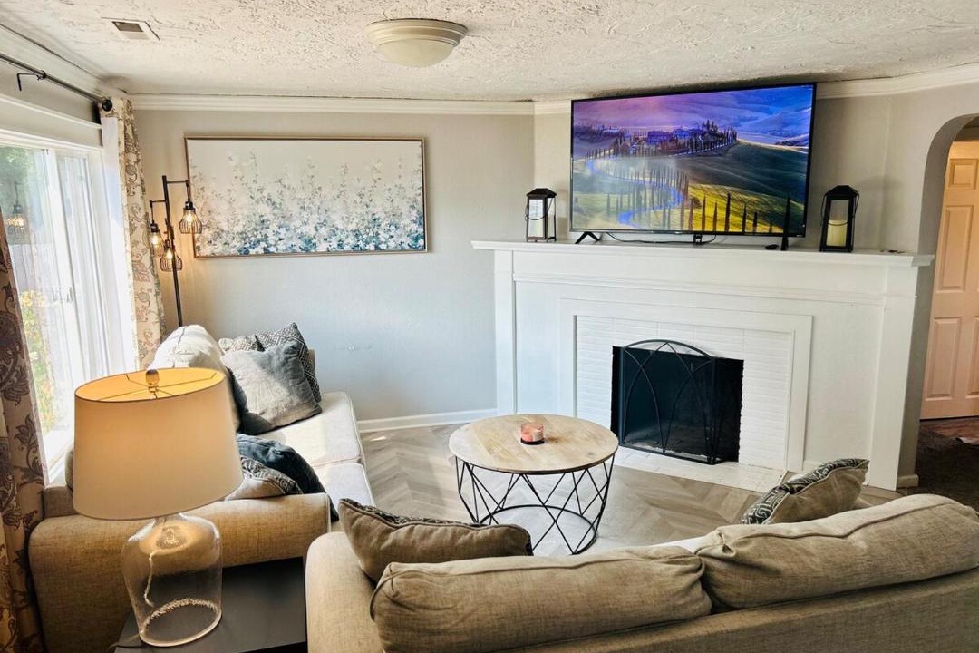 Photo of Others in Sutherlin