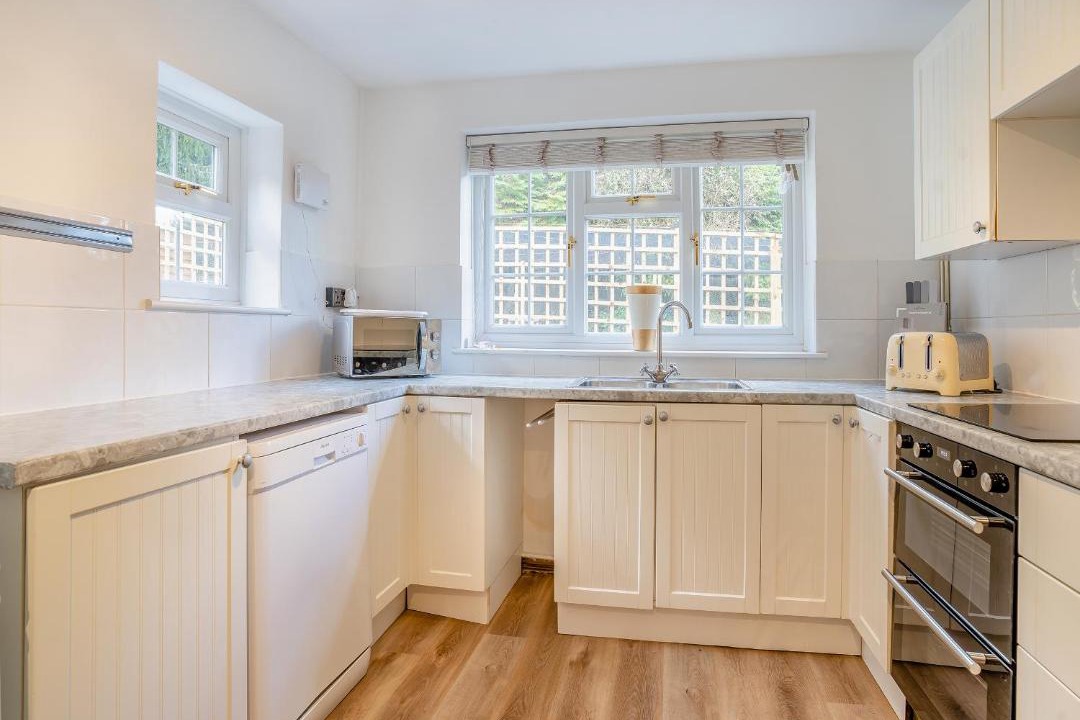 Photo of Others in Draethen