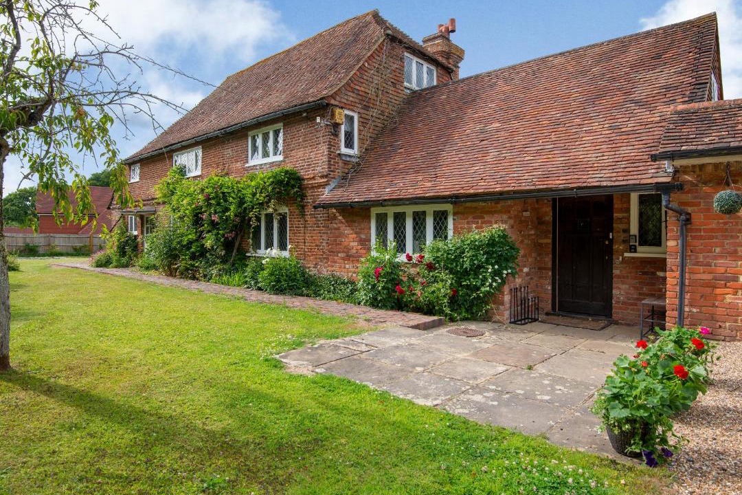 Photo of Others in Charing