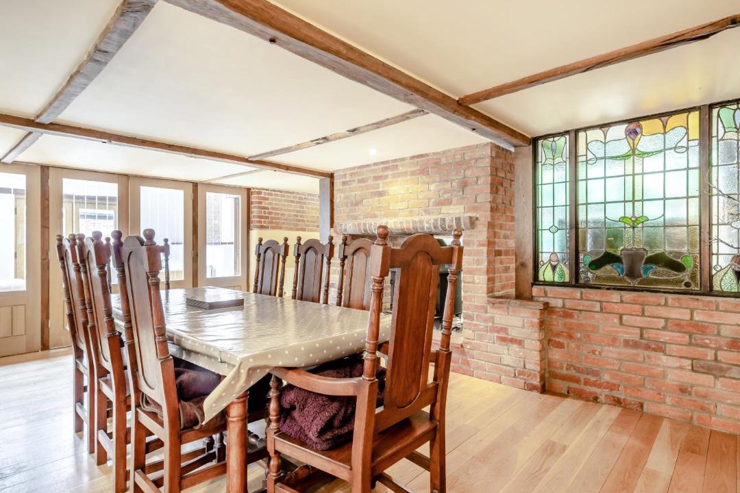 Photo of Others in Foxley