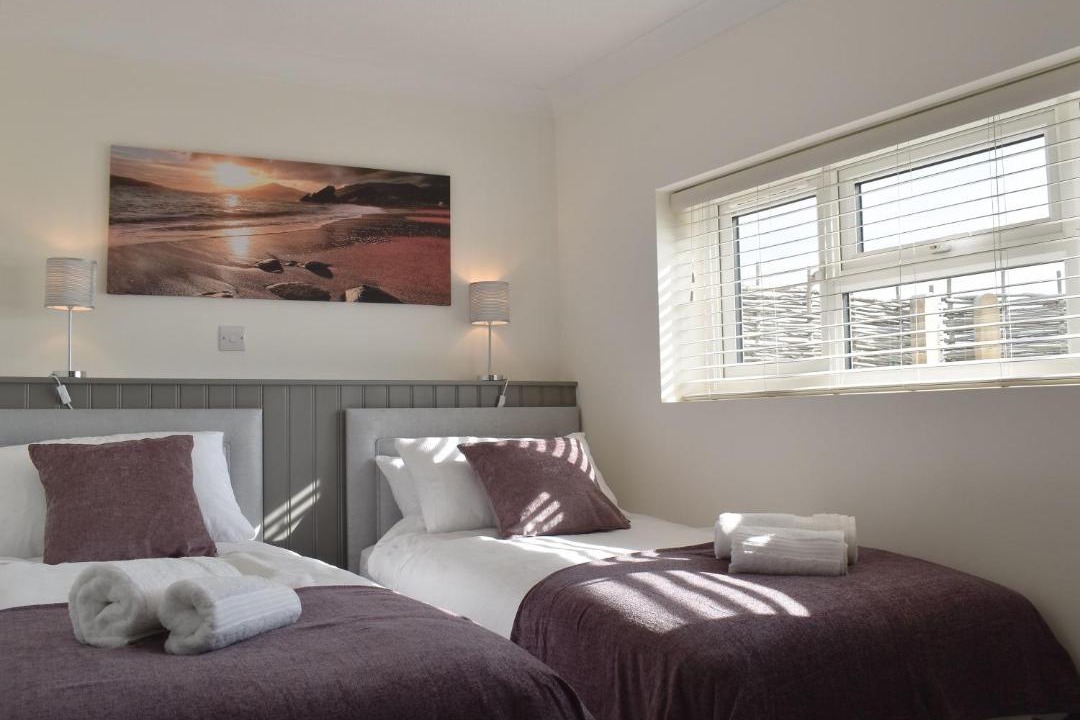 Photo of Others in Cowbeech