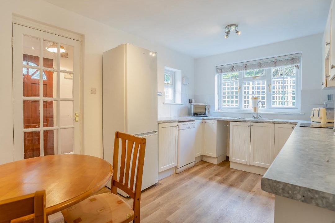 Photo of Others in Draethen