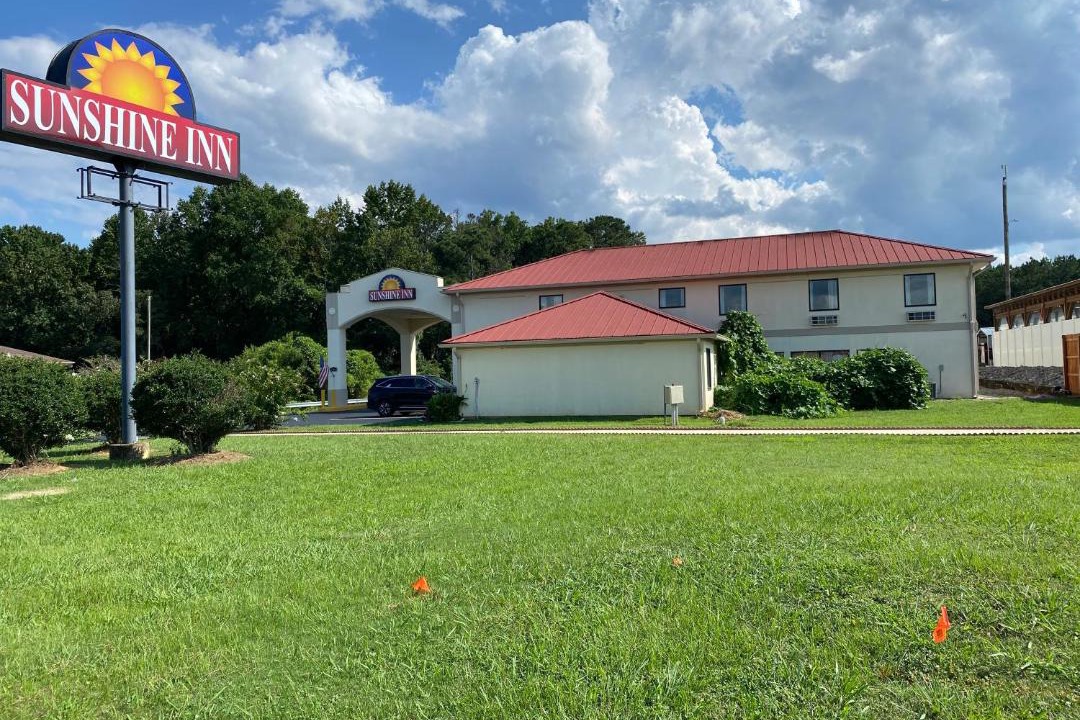 Photo of Others in Centre