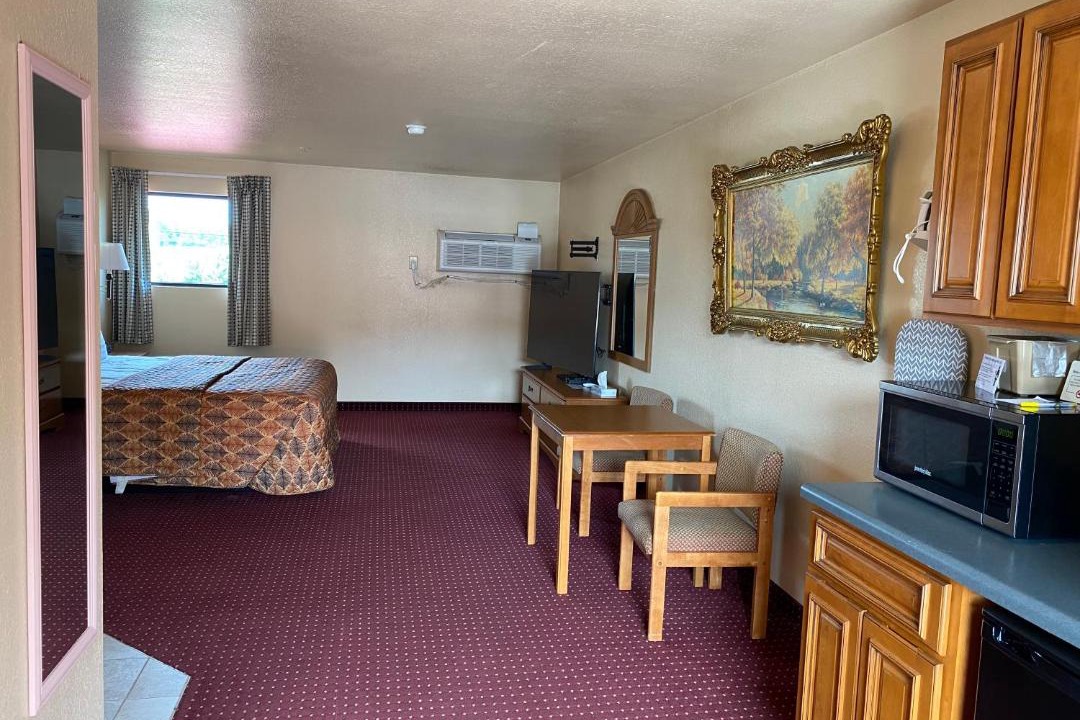 Photo of Others in Centre