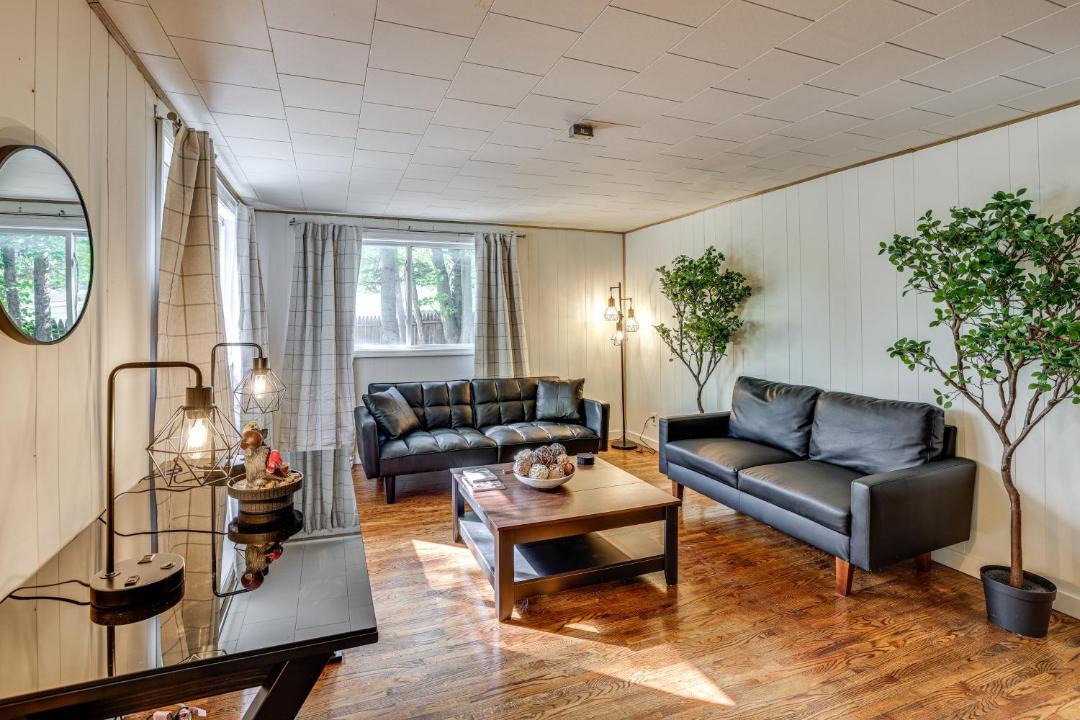 Photo of Livingroom in Baldwin